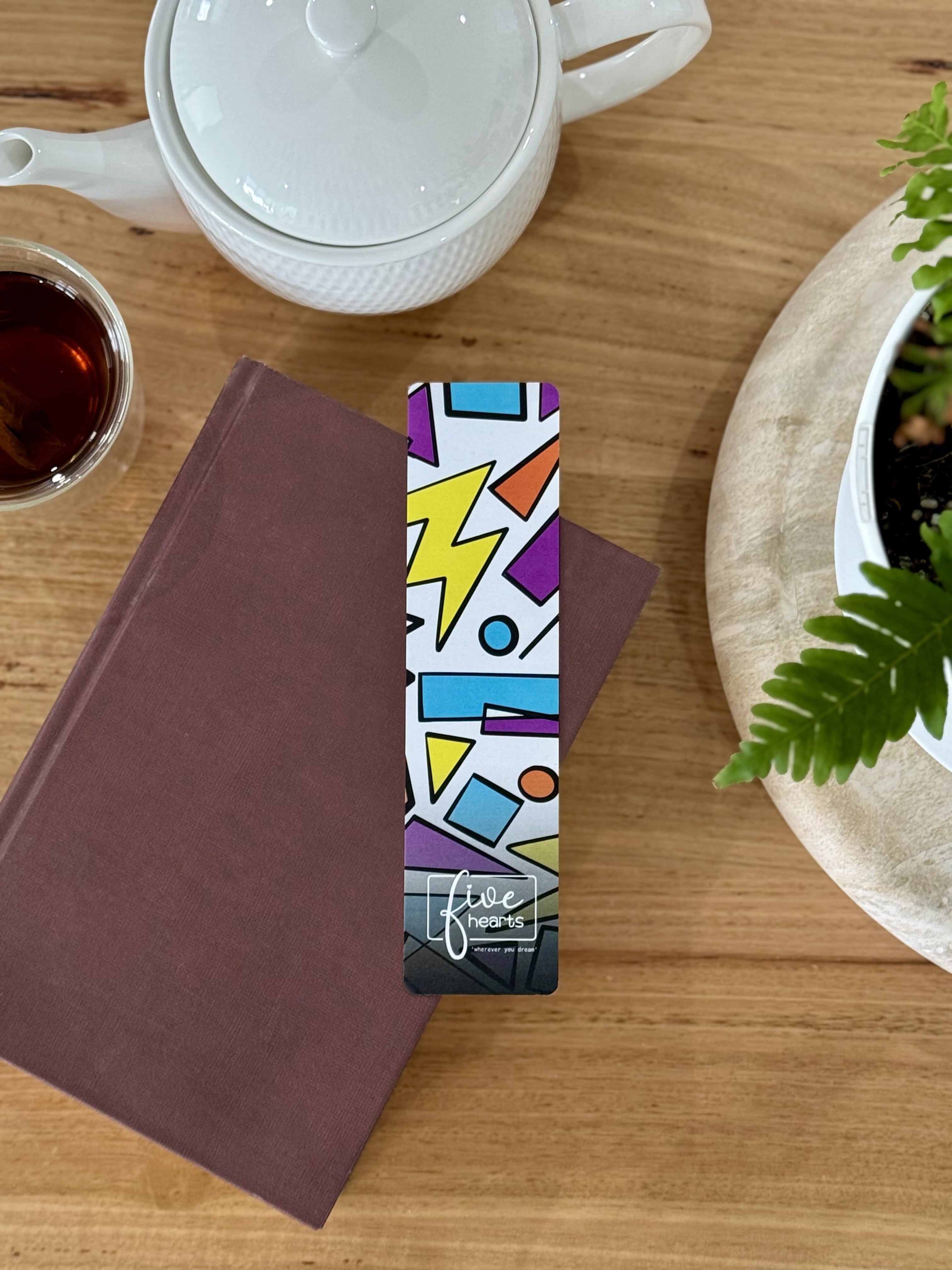Just Ace bookmark 100% recycled paper. Colourful 90&