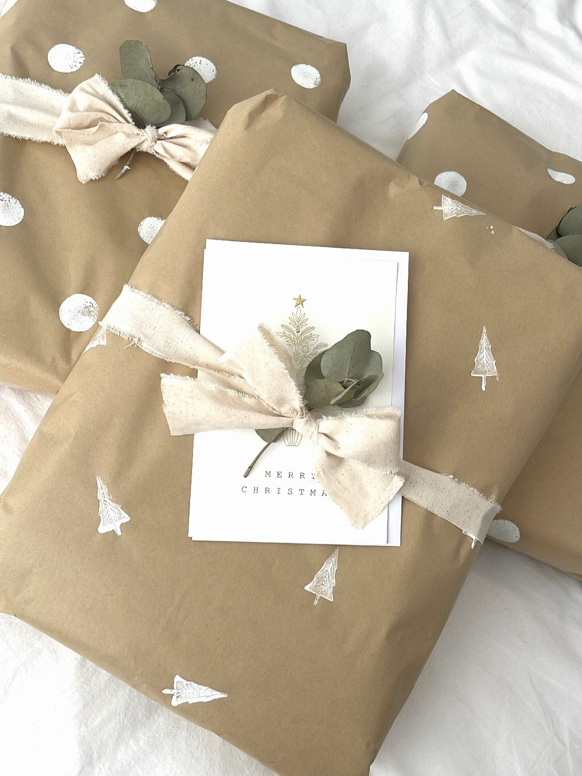 Gift Wrapping + Card