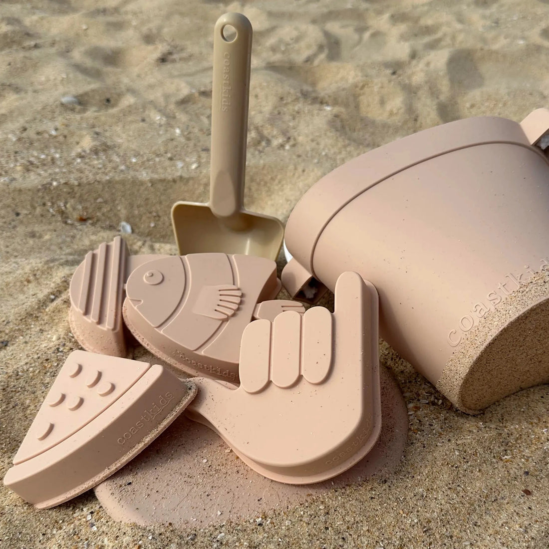 Shelly Beach Moulds - Sand